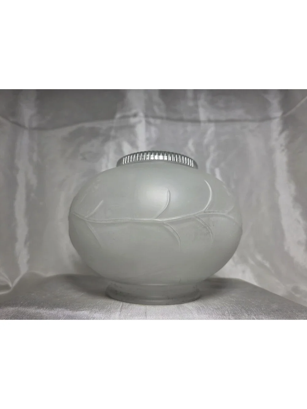 Vintage Frosted Glass Lamp Globe Vine And Berries Clear Top 3 1/4